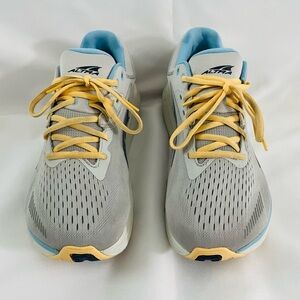 Altra - Via Olympus - Light Gray (AL0A82CR224) 10.5 Women/ 9.0 Men Road Running